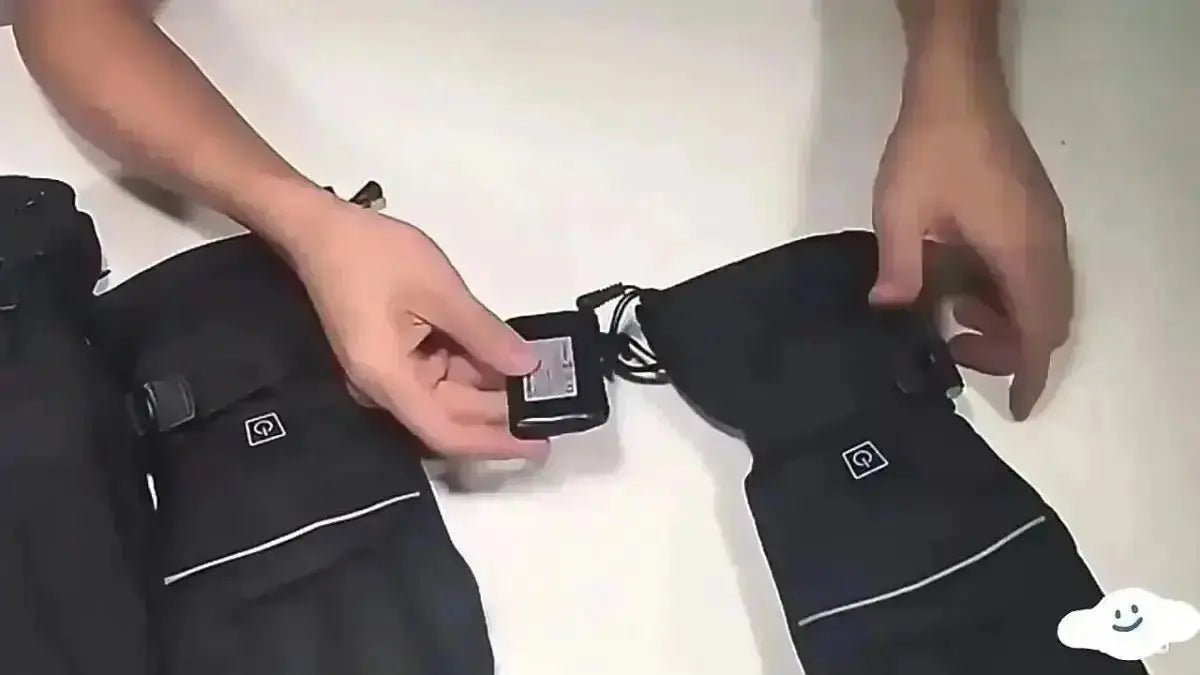 "Elektriske oppvarmede vinterhansker, sort, vanntett, justerbar varme, touch-funksjon, perfekt for utendørsaktiviteter."