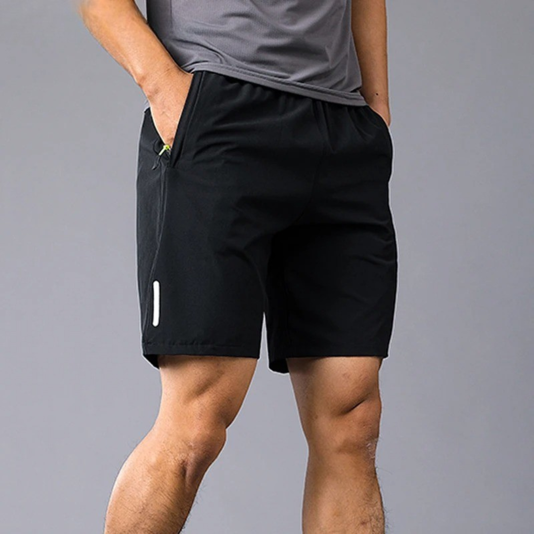 Sporty treningsshorts for menn, ideell for jogging, gym og andre treningsaktiviteter med bevegelsesfrihet.