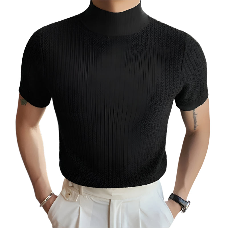 Moderne slimfit t-skjorte for menn med elegant høy hals, ideell for streetwear og mote.