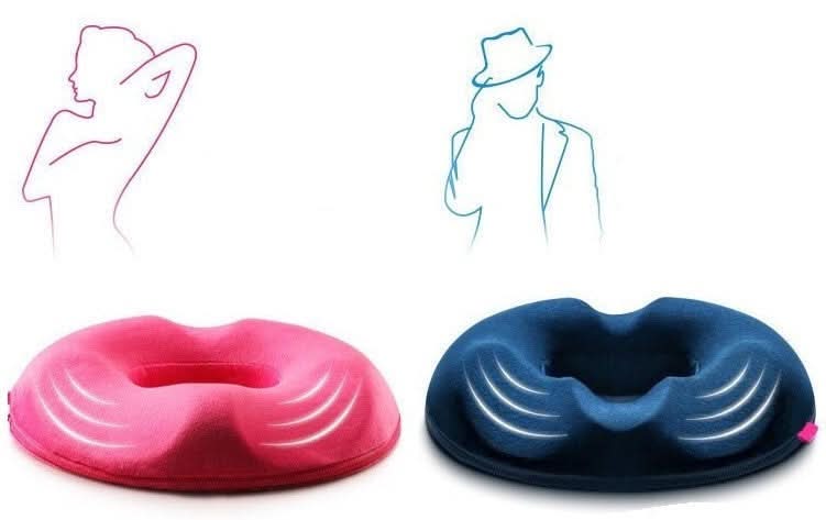 Svart ergonomisk setepute med contourdesign for optimal sittestøtte og jevn trykkfordeling på alle stoler.