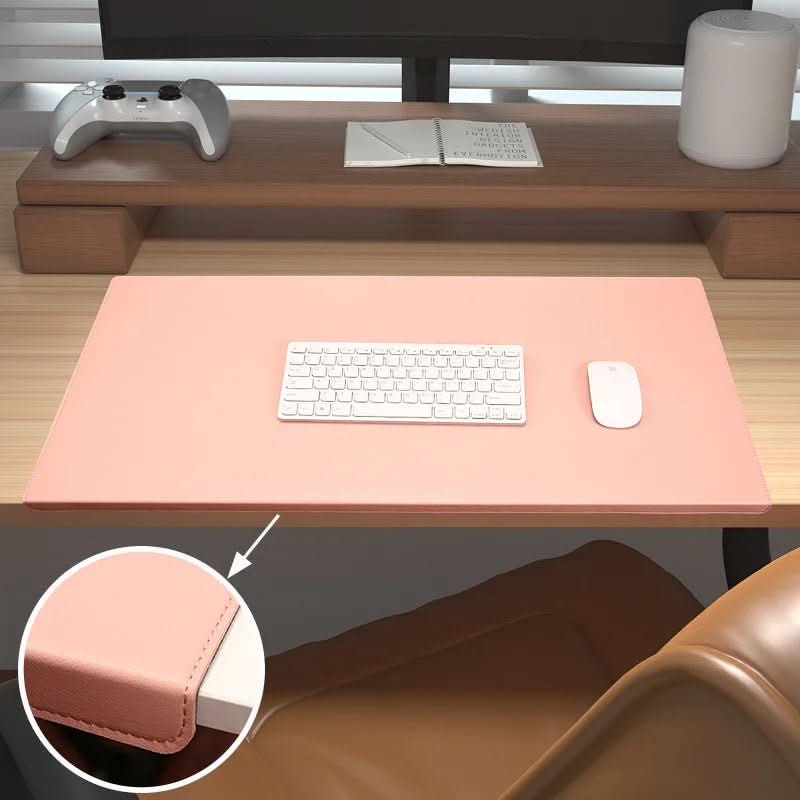 Ergonomisk gamingmatte med myk håndleddsstøtte, sikrer komfort og presisjon under lange spilløkter.