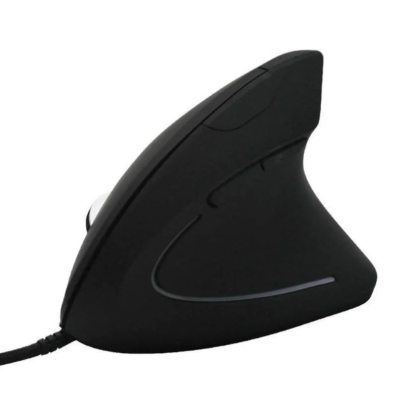 Bilde av en sort vertikal datamus sett fra siden, vektlegger ergonomisk design og komfortabelt grep.