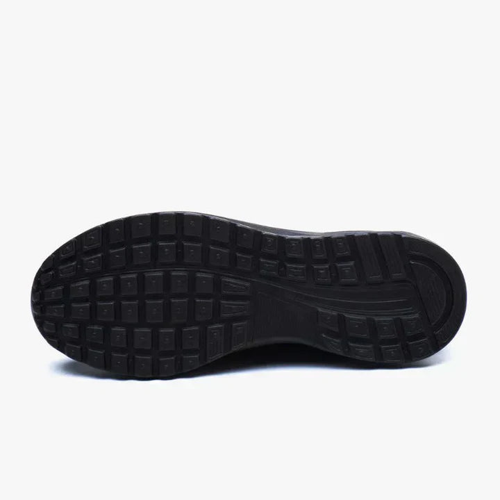 Ergonomiske ortopediske vernesko for menn, svart eller mørk blå, med sklisikker såle og tåbeskyttelse i slitesterkt design.
