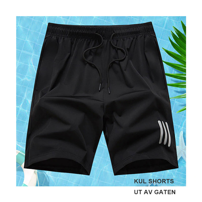 "Ergonomiske sportsshorts, elastisk snørebelte, sommerlig design, lett stoff, ideell for utendørs aktiviteter."
