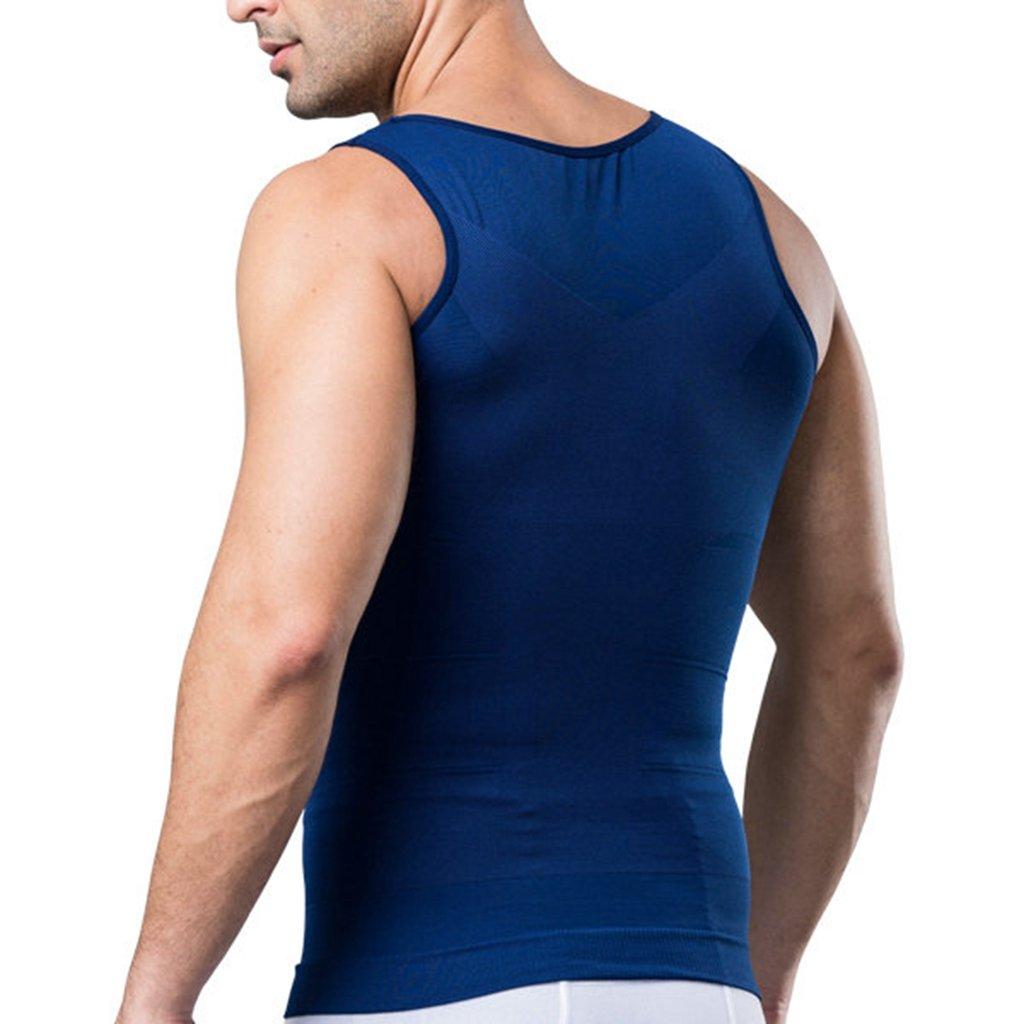 Tekstur av pustende, fukttransporterende stoff i sort slankende underskjorte for menn.