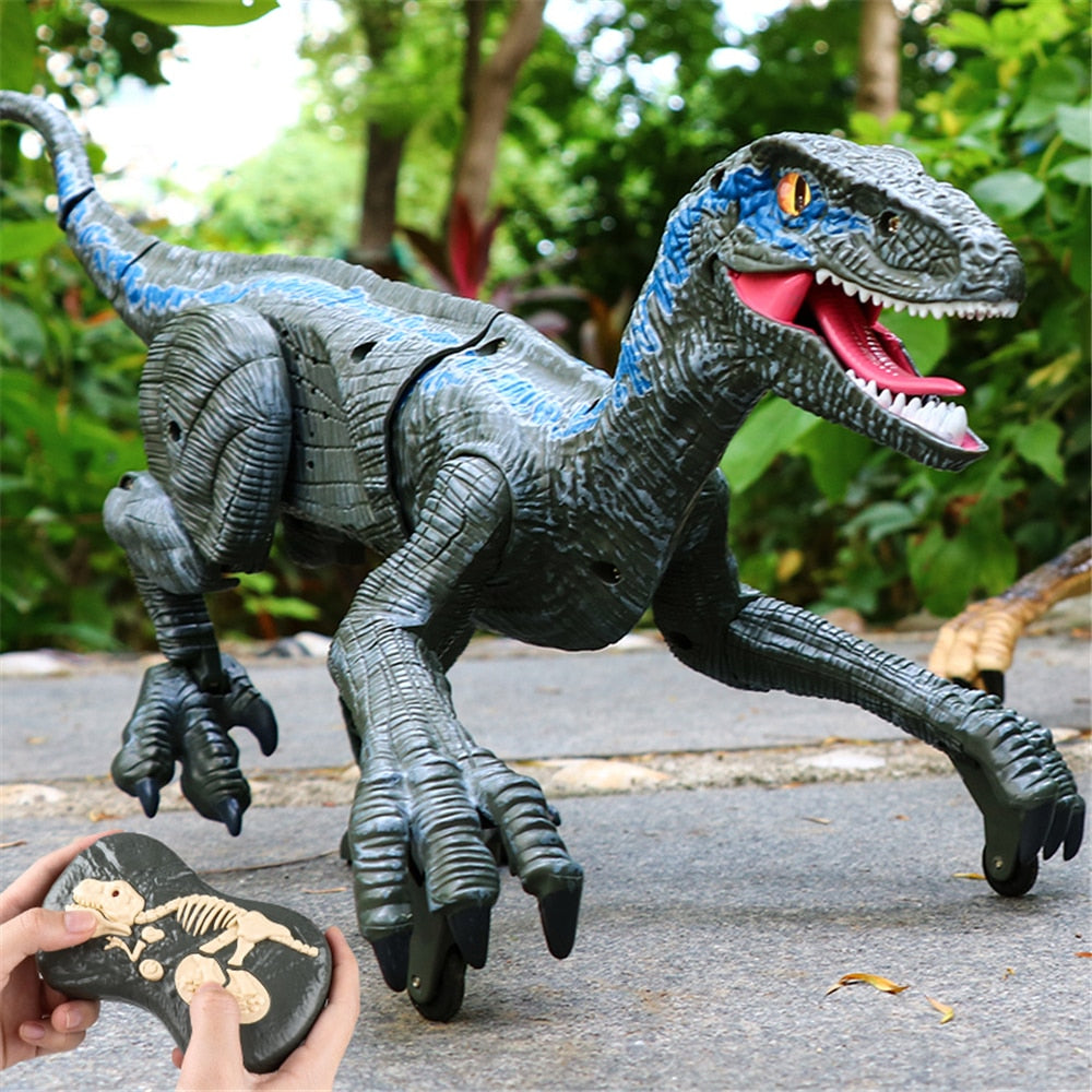 RC dinosaurleke, Velociraptor i mørkegrønn farge, robust og barnevennlig konstruksjon for lek