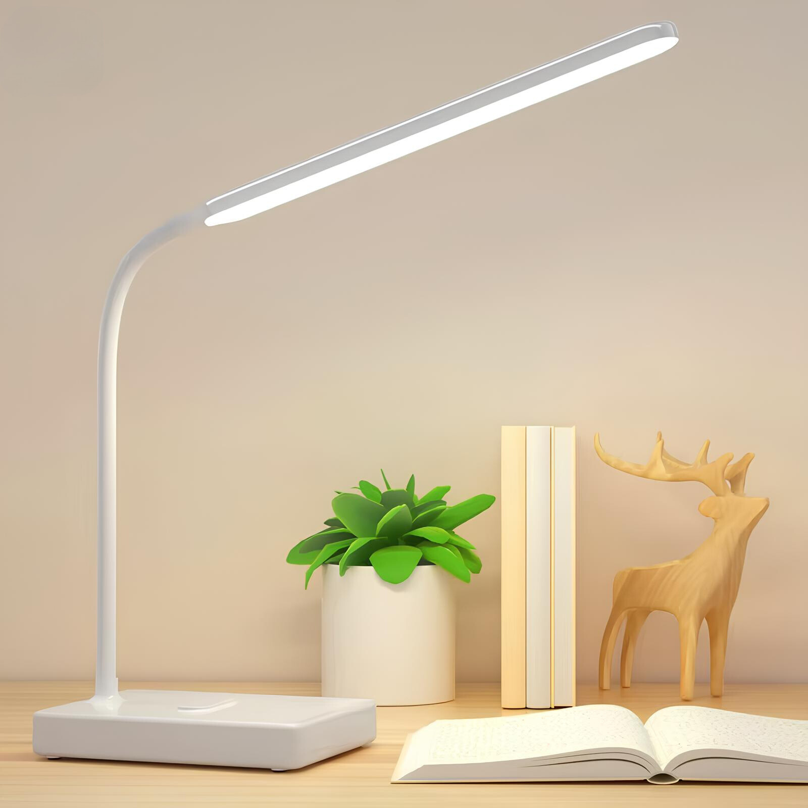 Oppladbar skrivebordslampe med USB-C og lang batteritid. Fleksibel belysning for kontoret.