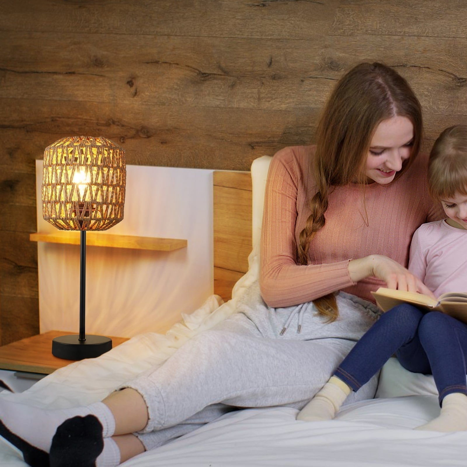 Dimbar bordlampe med berøringskontroll og USB-lading. Optimal for hjemmebelysning, nattlampe eller leselampe.