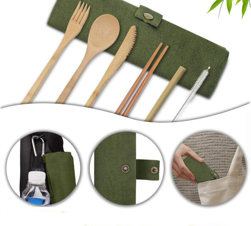 Bærekraftig bambus bestikksett for utendørs bruk. Perfekt for camping, piknik og miljøbevisste måltider i naturen.