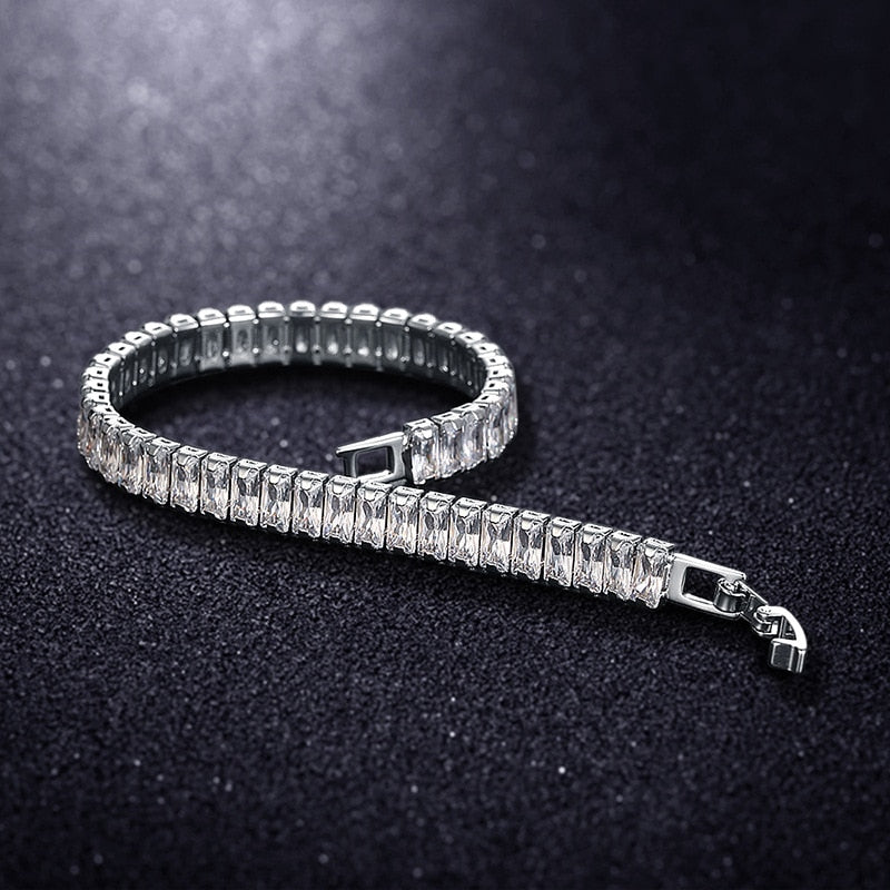 Kvinner cubic zirconia armbånd, et elegant tilbehør for enhver anledning