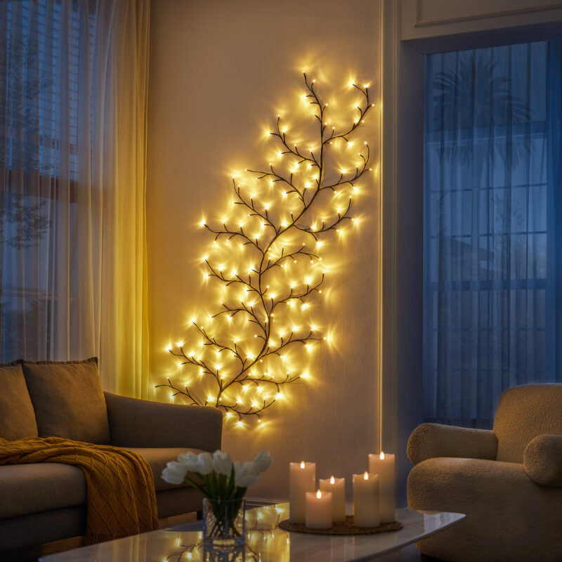 "Glitrende trelys for hjem; gylden glød, skaper rolig atmosfære, håndlaget design, dekorativ belysningselement."