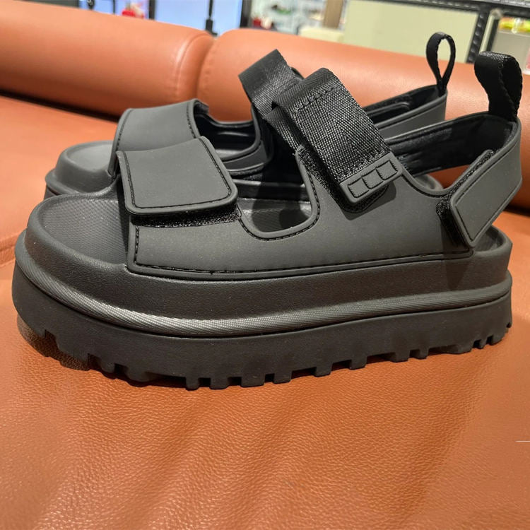 Grå dame sporty sandaler med ergonomisk fotseng og sklisikker såle, justerbar reim for optimal passform.