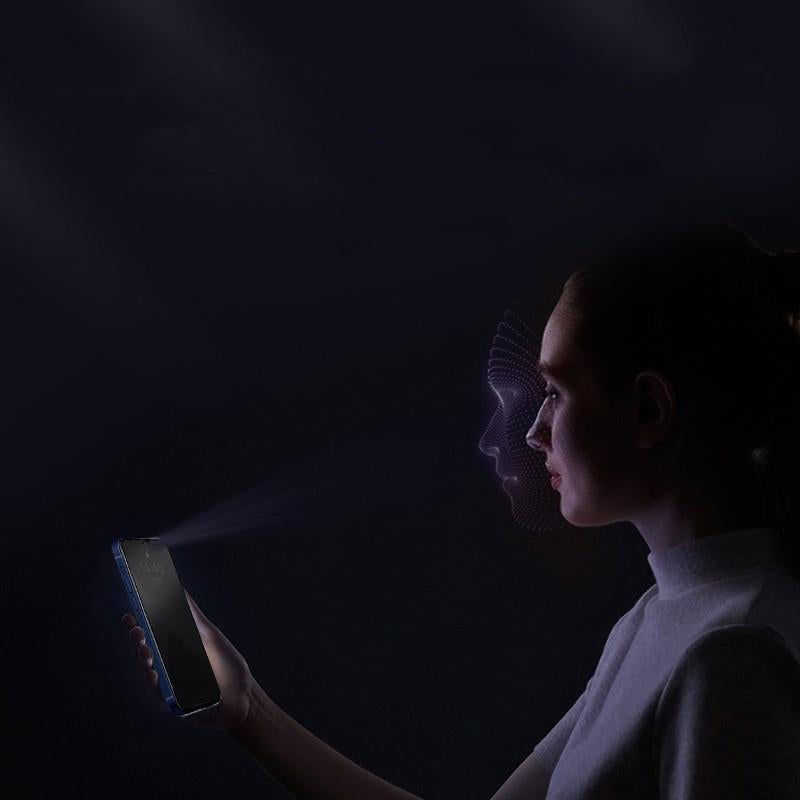 "Herdet glass skjermbeskytter for iPhone med personvern, sterk beskyttelse mot riper, ultraklar, enkel installasjon."