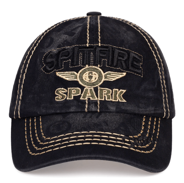 Bakside av justerbar herre baseballcaps, viser feste for tilpasning og komfort.