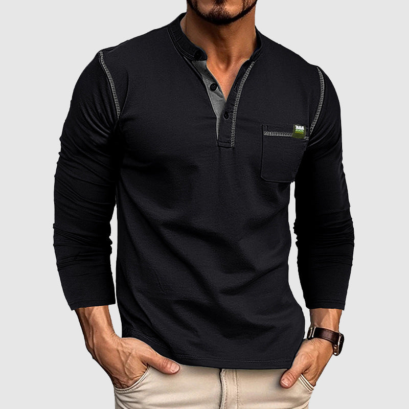 Stilfull langermet herreskjorte type Henley, en klassiker for den moderne mann.