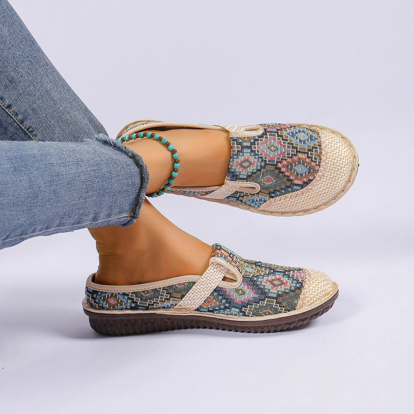 Stilige slip-on herresko som kombinerer komfort, pusteevne og lett design for hverdagen.