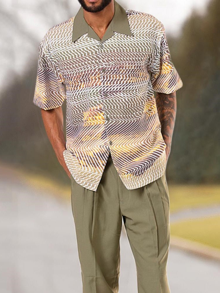 Ferieklart herresett: elegant, men avslappet shorts og kortermet skjorte for varmt vær.