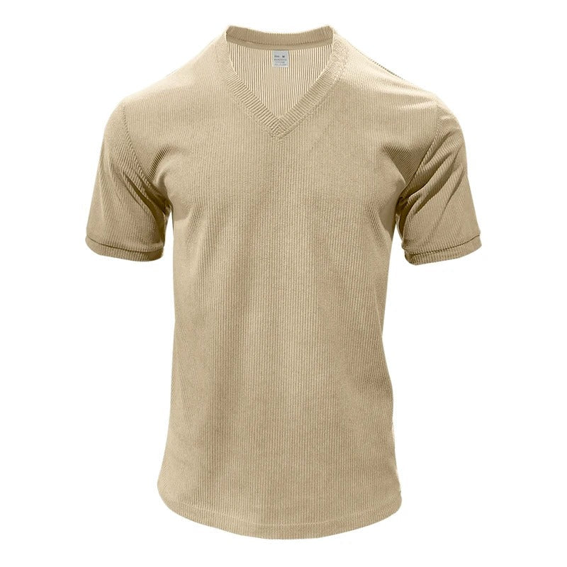 Slim fit herre t-skjorte med tekstur og V-hals. Ideell for uformell og stilren mannemode.