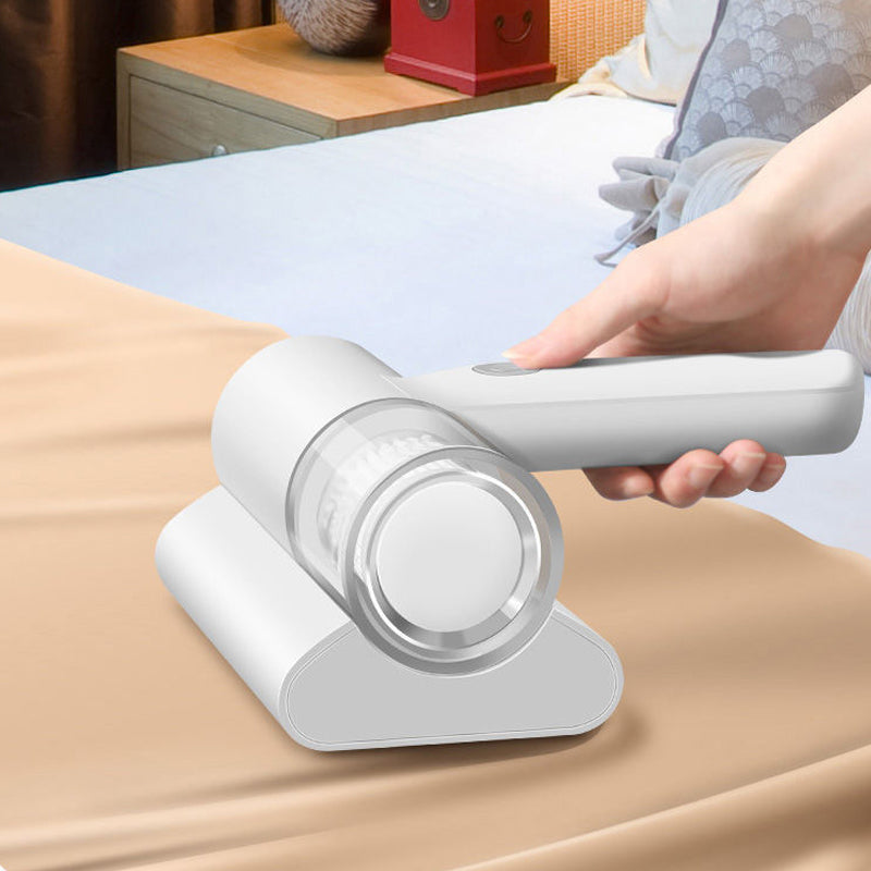 "Høyfrekvent madrass støvsuger: hvit, kompakt design med glatt finish. Med HEPA-filter og kraftig sugeevne for middfjerning."