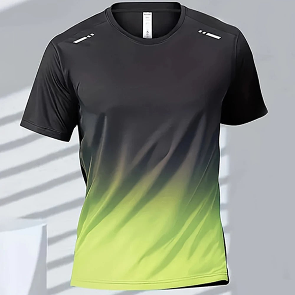 Baksidevisning av menns sport T-skjorte med gradient design, viser pustende stoff
