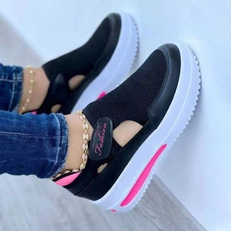 Damejoggesko i hvit mesh, puster godt for komfort, perfekt som sporty fritidssko.