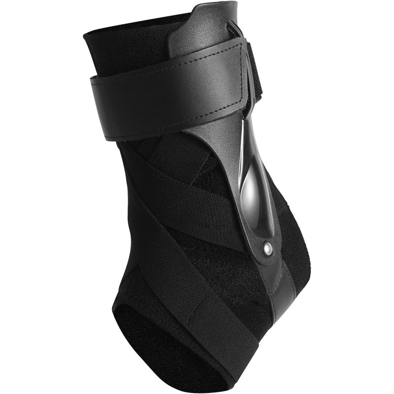 Ergonomisk ankelstøtte med justerbare stropper. Optimal passform og støtte for stabilitet og ytelse.