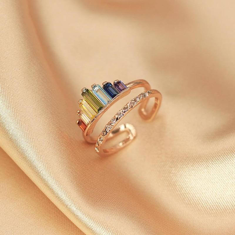 Gaveinspirasjon: Rosegull kronering med regnbue cubic zirconia, justerbar smykker.
