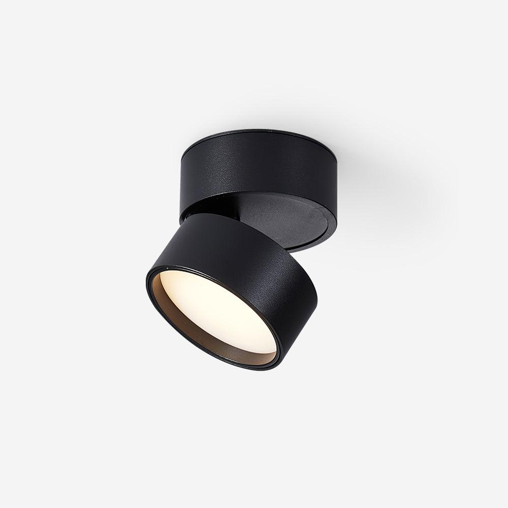 "Justerbar Savvina LED-taklampe i elegant aluminium, varm hvit lys, allsidig belysning for moderne hjem."