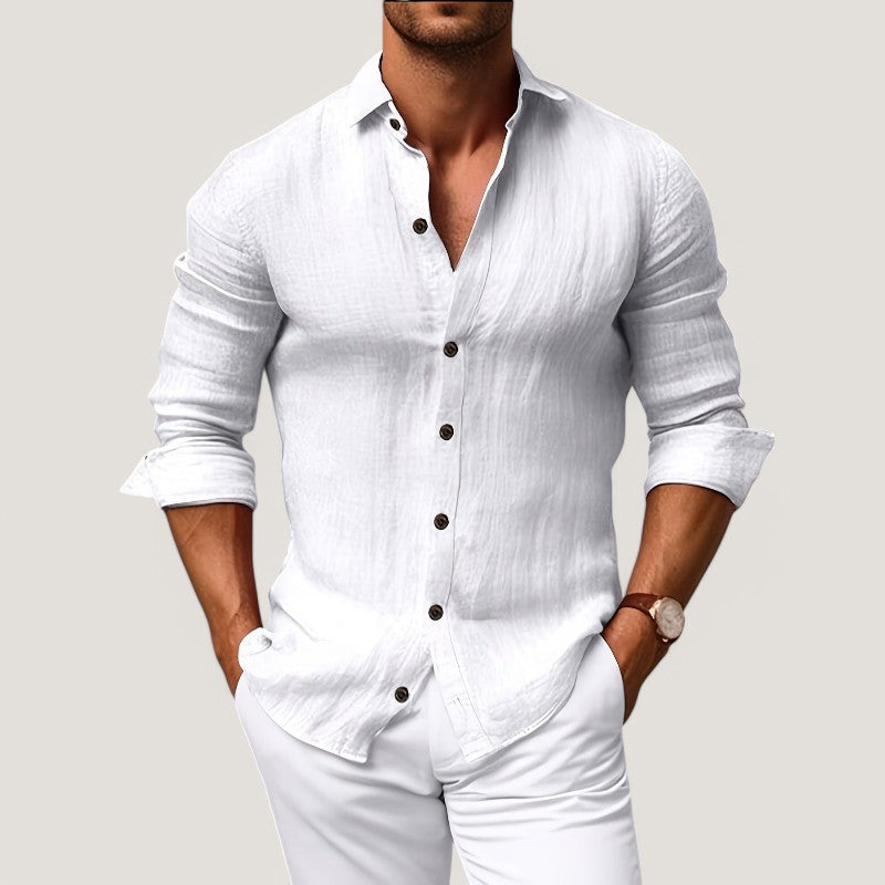 Elegant herre trachtenskjorte i bomull, med reverskrage, perfekt for fest og casual bruk.