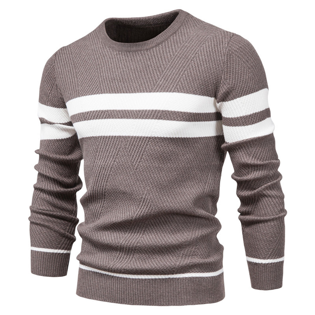 Tidløs herresweater med o-hals, en essensiell del av enhver manns garderobe for alle sesonger.