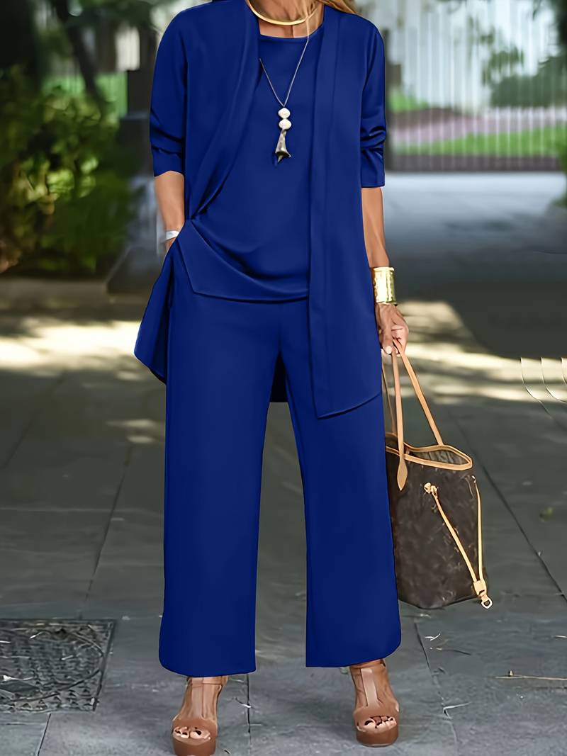 Elegant og casual 3-delt dameantrekk. Komplett sett med bukser, vest og topp for allsidig styling.