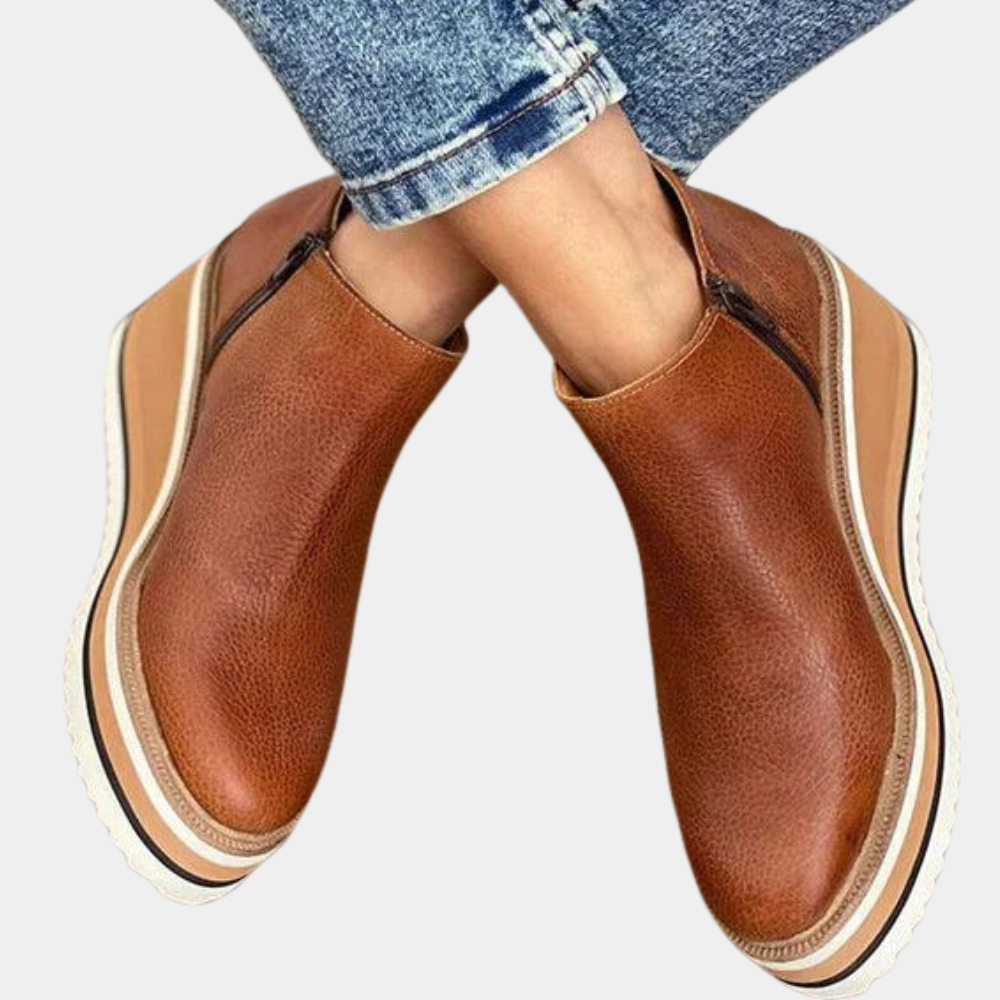 "Komfortable Chelsea boots i brunt syntetisk lær, pustende, marineblå, khaki, svart, stilfulle og elegante."