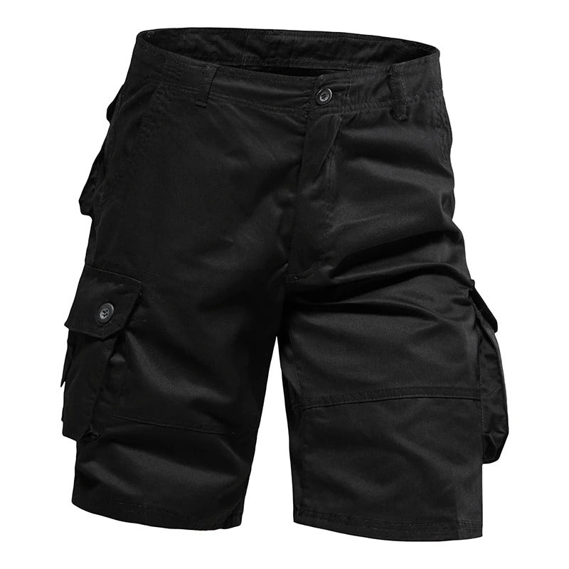 Casual herreshorts i pustende stoff, med romslige lommer for en avslappet stil.