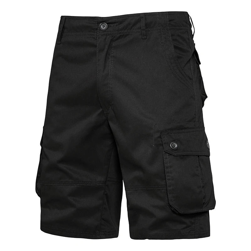 Moderne herre sommershorts, perfekte for varme dager med praktiske oppbevaringsmuligheter.