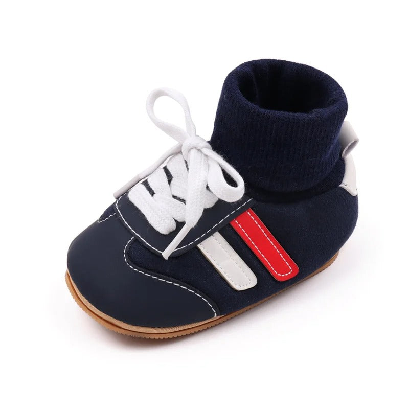 Komfortable mini babysko med antiskli, mykt bomull, slip-on stil, i blått/hvitt, perfekt for babyens første steg.