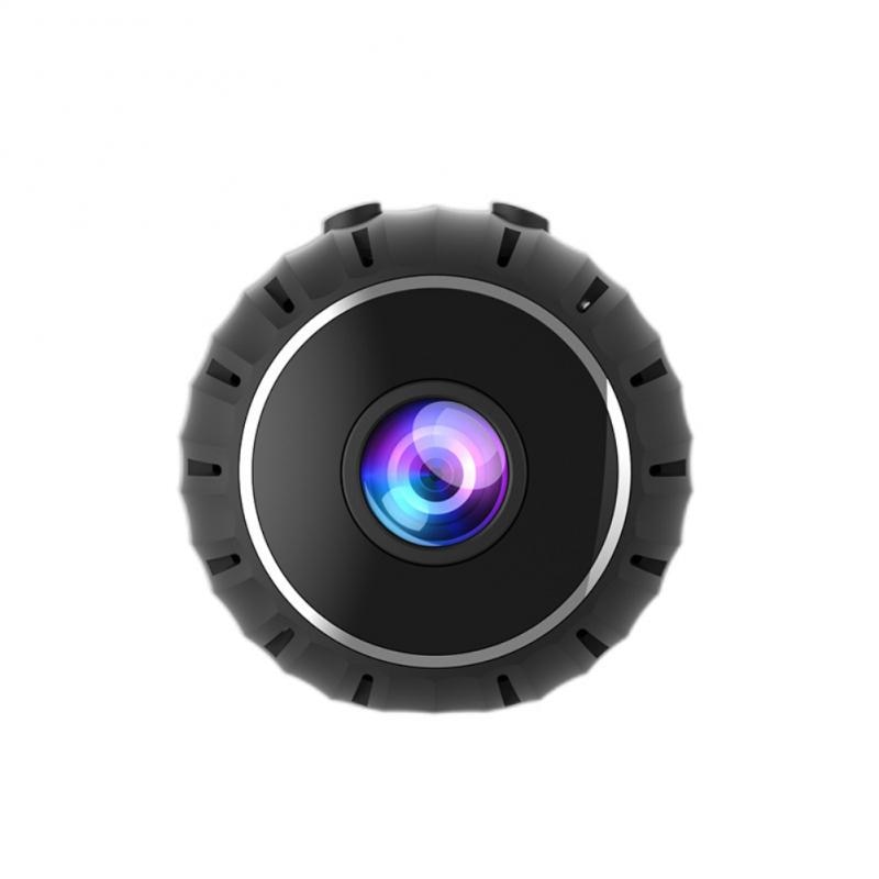 "Kompakt WiFi mini-sikkerhetskamera med 1080P HD, svart design, bevegelsesdeteksjon og infrarødt nattsyn."