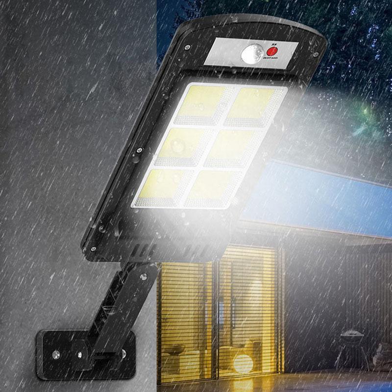 "Kraftig 200W solcelle LED utendørslampe med bevegelsessensor, værbestandig, ideell for hager, oppkjørsler."