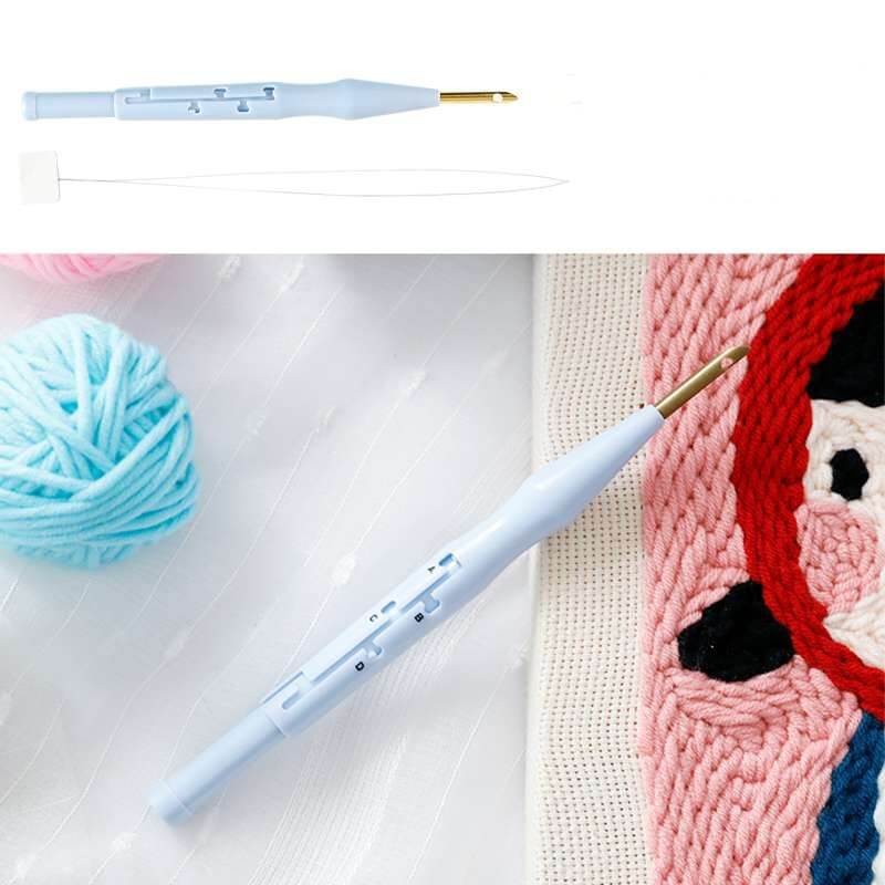 Stilfullt hjemmedekor-prosjekt brodert med punch nål, gir unikt preg til ethvert rom.