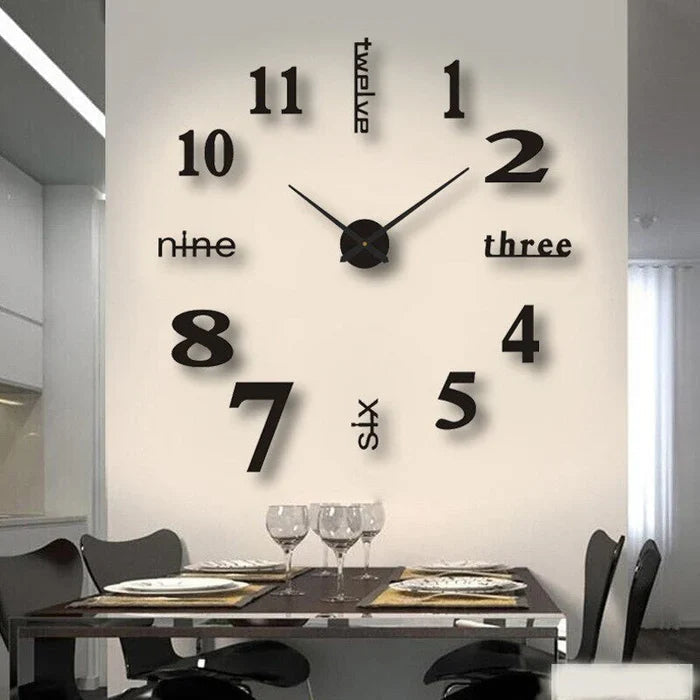 Uttrykk din kreativitet med en DIY veggklokke. Unikt design for moderne hjemmedekor. Lysende detaljer.