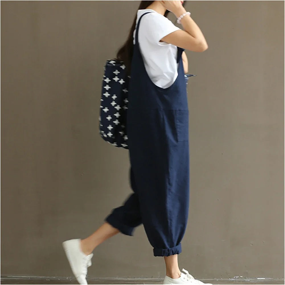 Kvinners uformelle jumpsuit, løs passform i harem-stil for maksimal komfort og bevegelse.