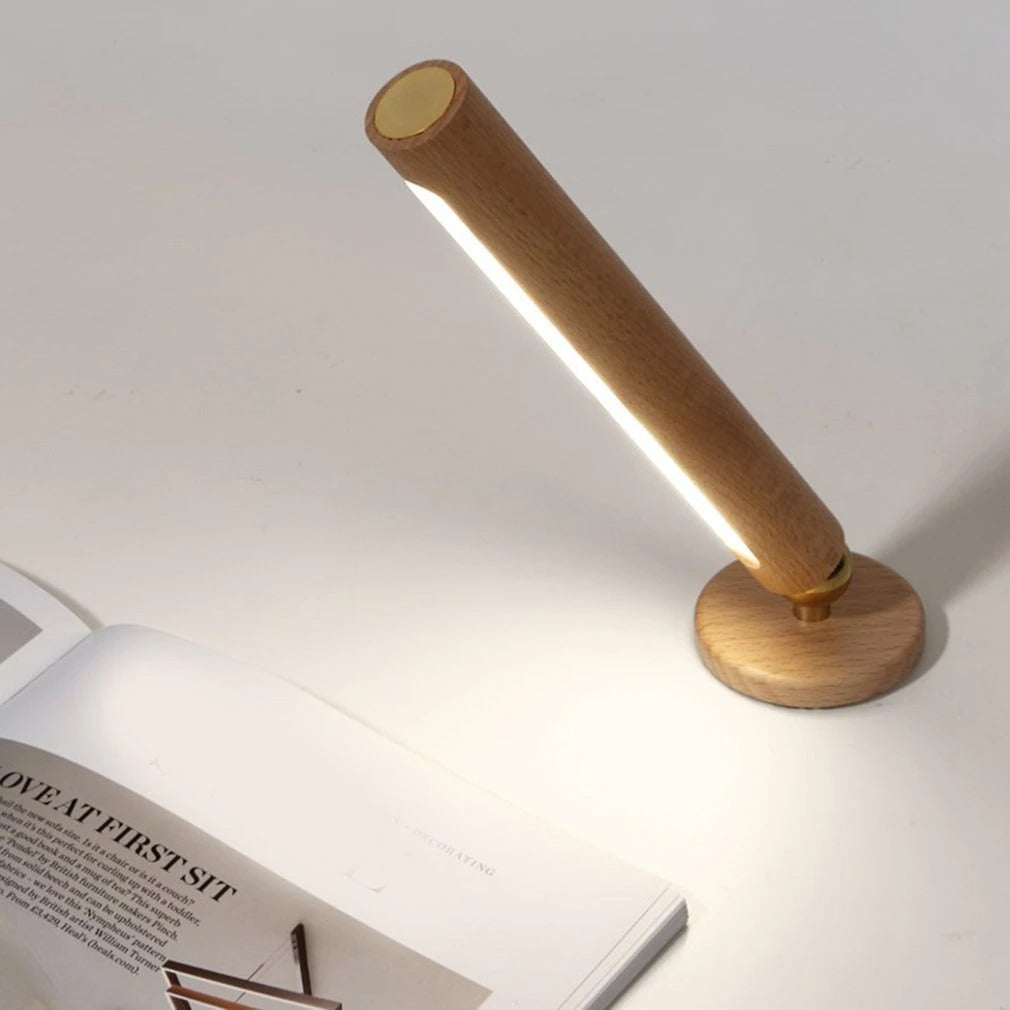 Minimalistisk LED vegglampe i tre, 360° rotasjon for målrettet leselys i hjemmet
