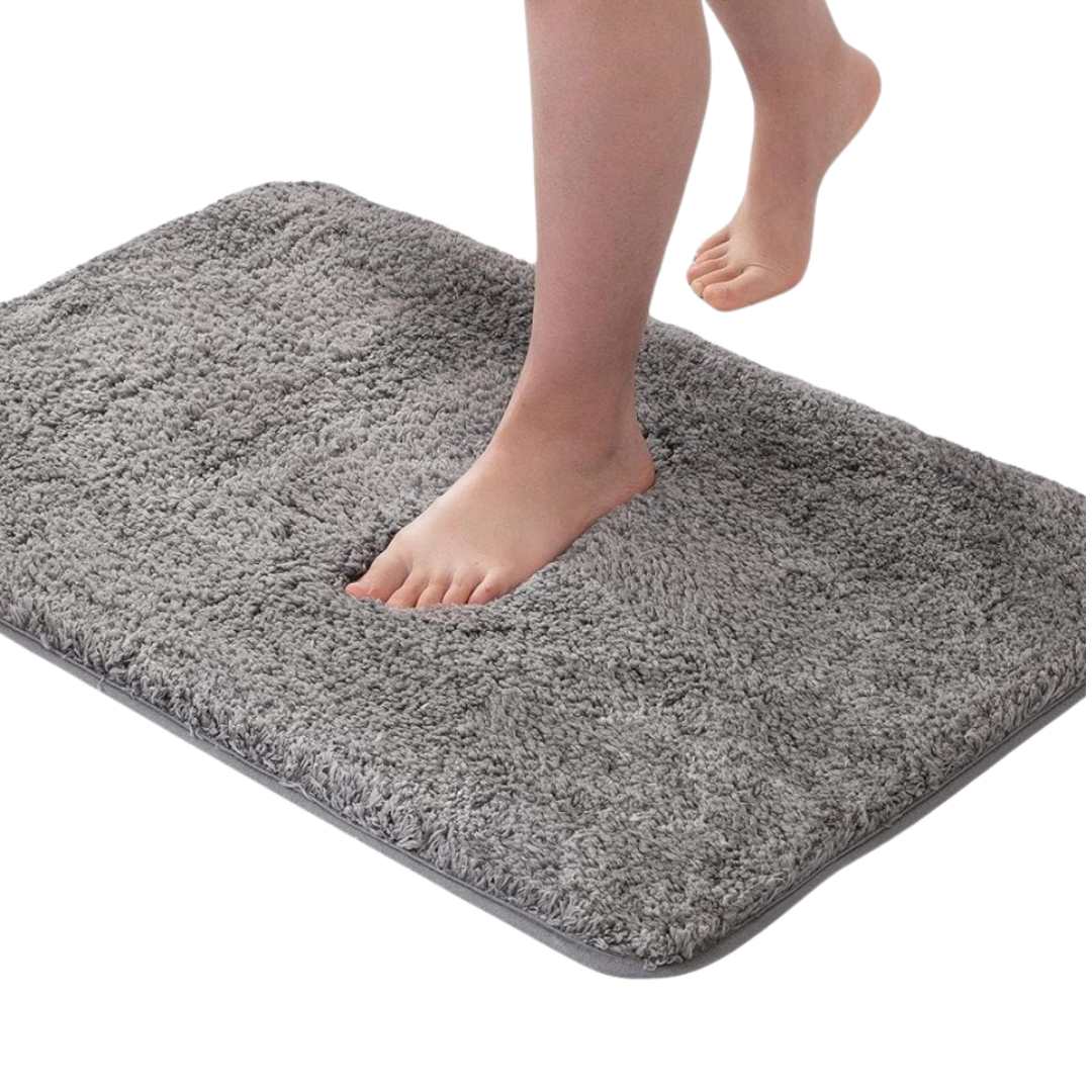 Luksuriøs mikrofiber badematte med antiskli for baderommet, myk og svært absorberende.