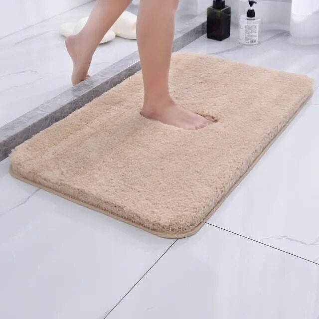 Myk mikrofiber badematte med antiskli, forbedrer baderomskomfort og sikkerhet i våtrom.
