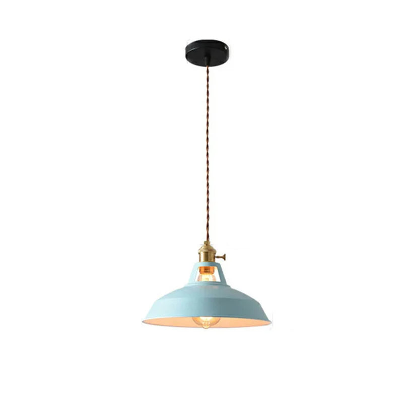"Luksuriøs nordisk pendellampe i blå med industrielt design og minimalistisk stil, justerbar lengde for moderne hjem."