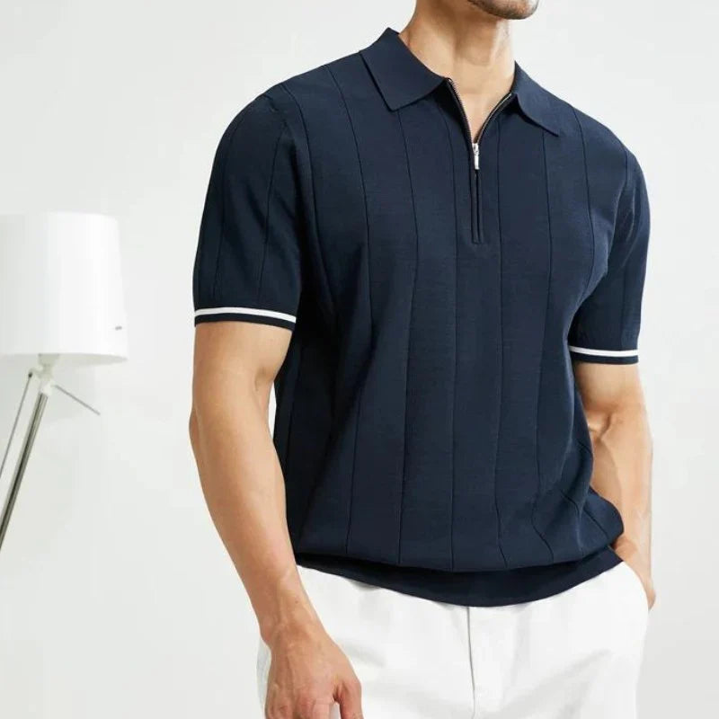 Hvit kortermet bomulls polo skjorte for menn. Komfortabel og stilren herrepologenser for vår og sommer.