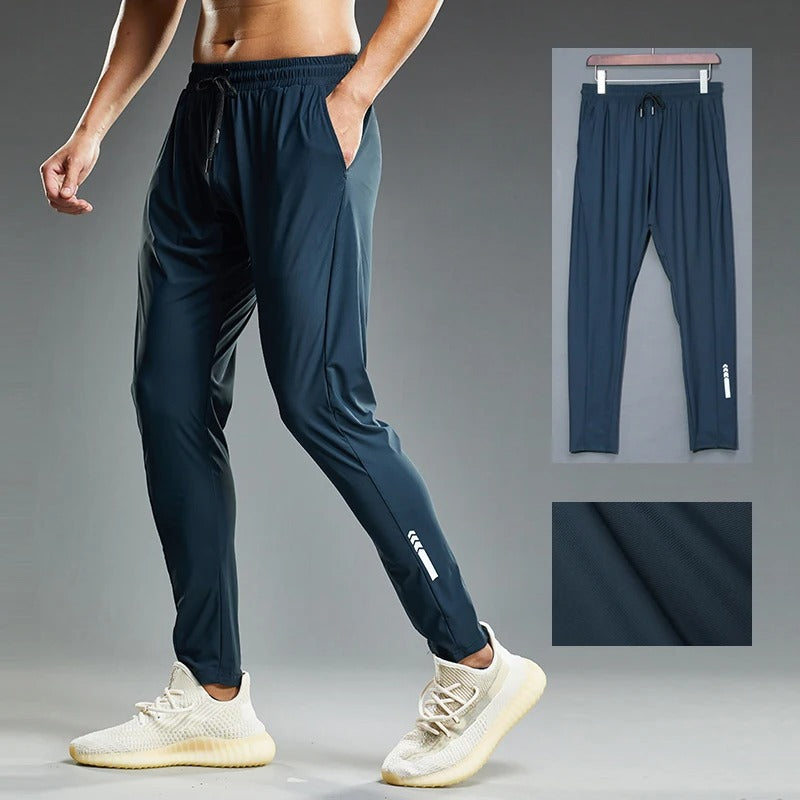 Myk og justerbar herre joggebukse, din nye favoritt for komfort og aktivitet.