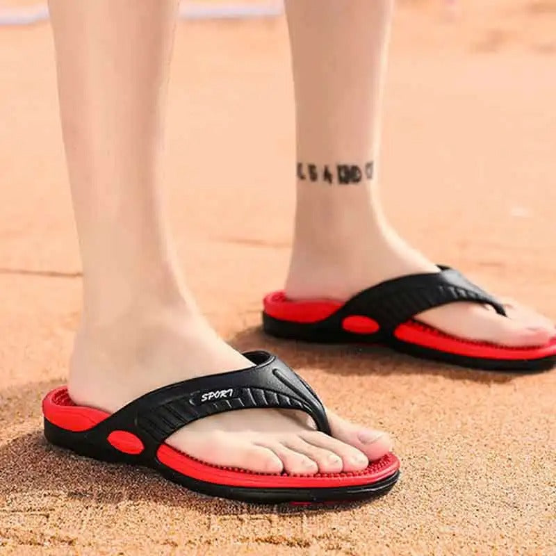 Myke herreslippers for fotmassasje og pustende komfort. Perfekt for avslapning hjemme eller etter trening.