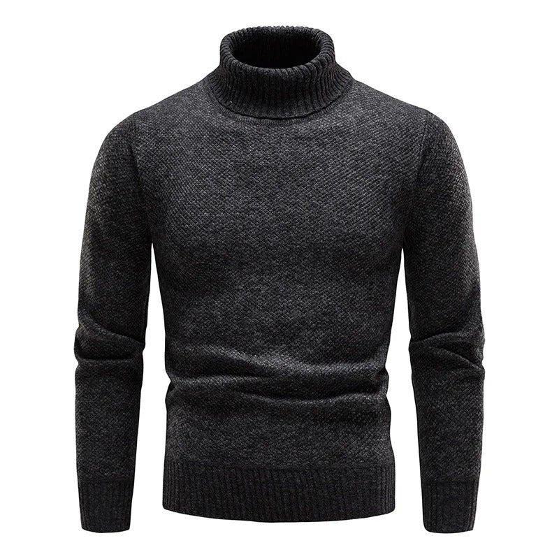 Myk og komfortabel rullekragegenser for menn. Tykk strikket kvalitet holder deg varm hele vinteren.