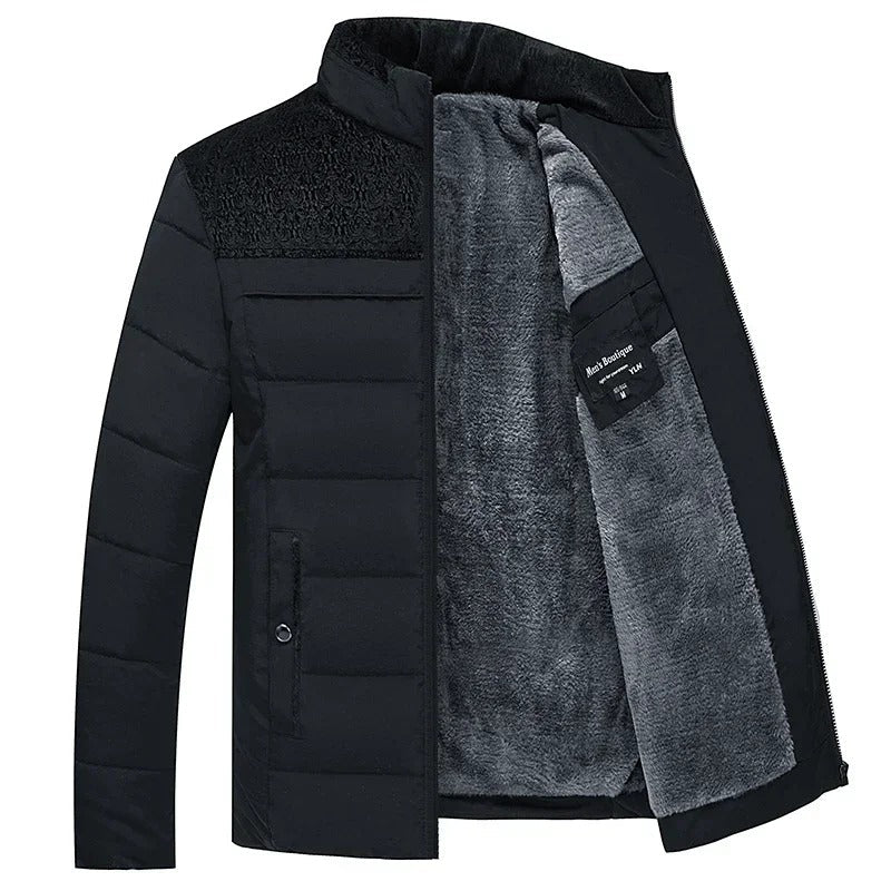 Stilfull casual herre vinterparkas, varm og fortykket med plysjfor. Trendy herremote yttertøy.