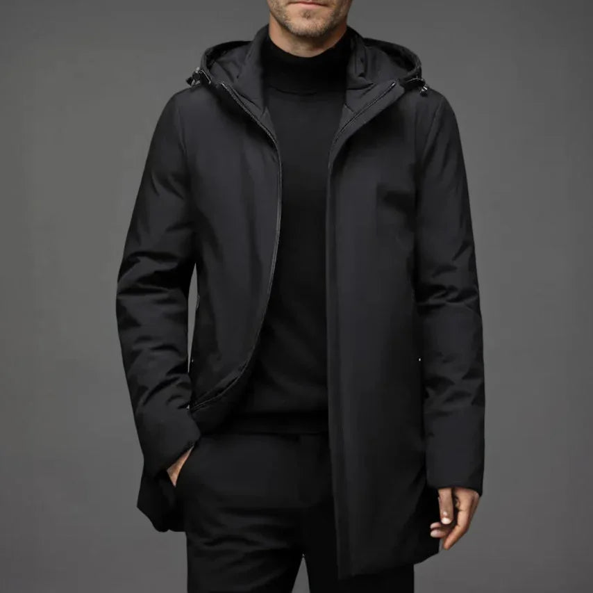 Elegant og varm vinterparkas for menn. Vindtett herrejakke med slank passform for optimal komfort og stil.